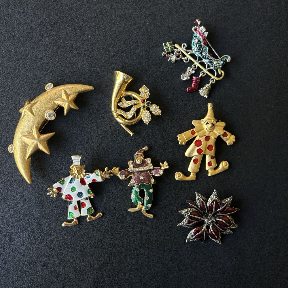 Lot 7 Vintage Holiday Pin Lot Christmas Brooches Enamel Rhinestone Mixed